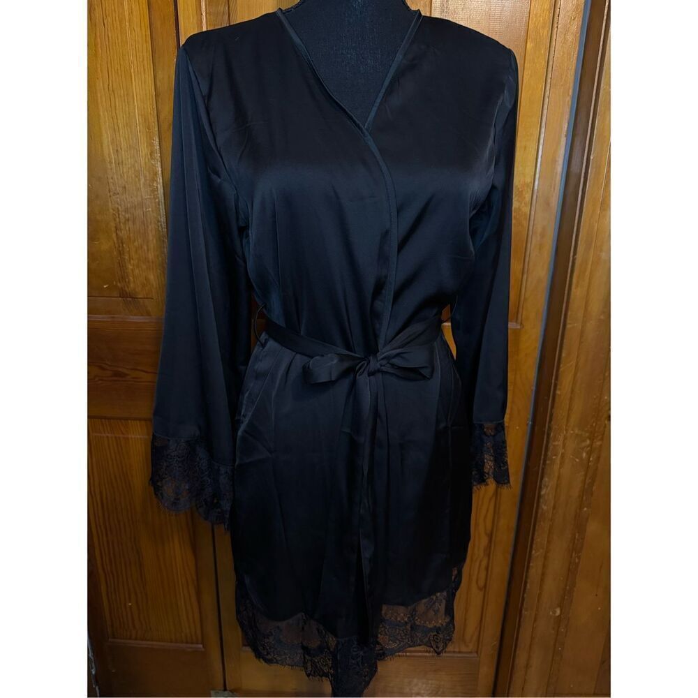 Black Wrap Around Thin Robe with Lace Size Medium